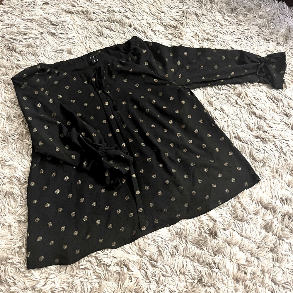 Women’s sheer top